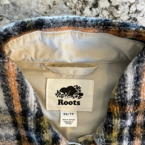 Roots Oversized Shacket - Size XS - Picture 6 of 6